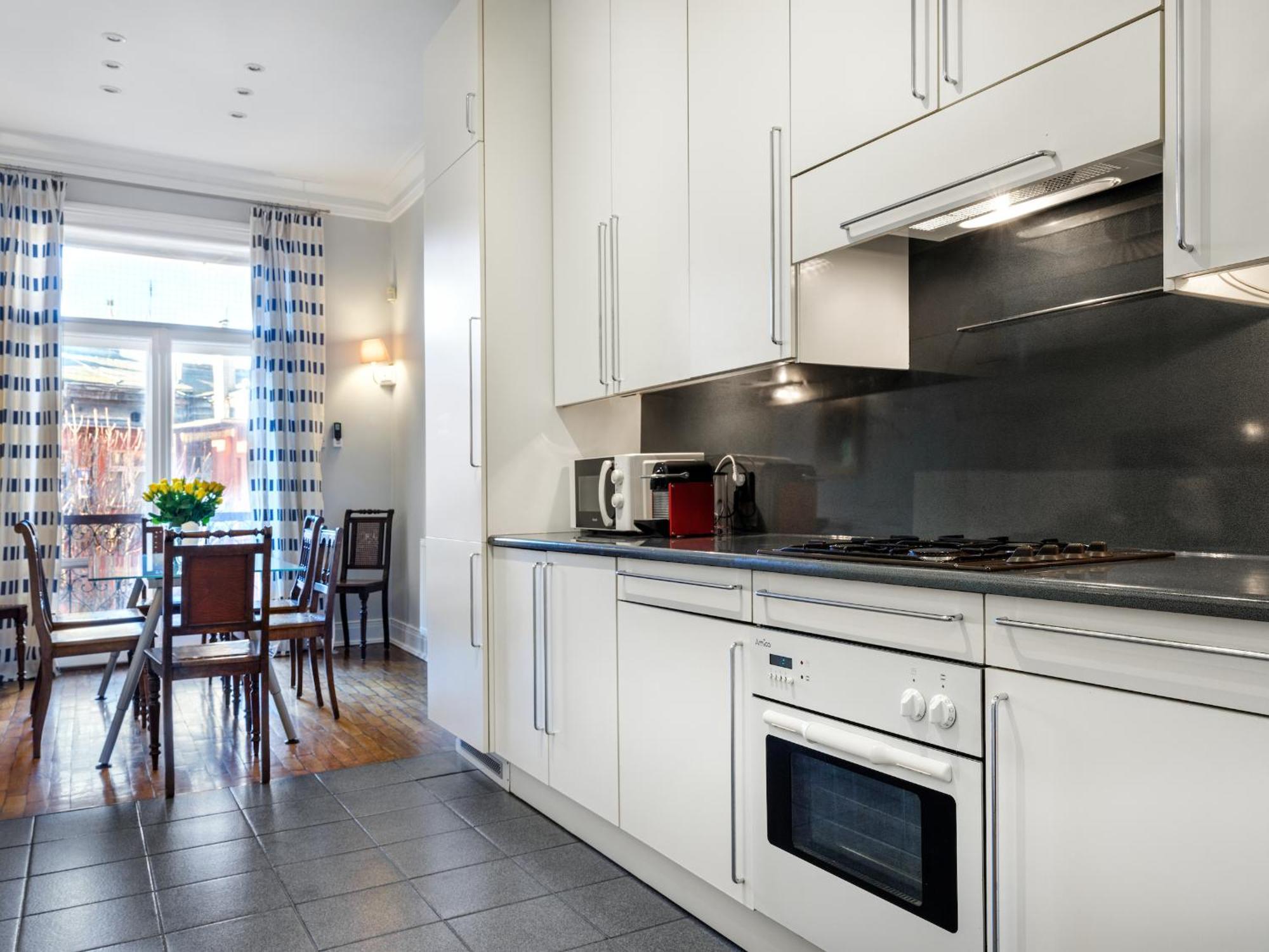 קרקוב Tyzenhauz Apartments Podwale Street מראה חיצוני תמונה