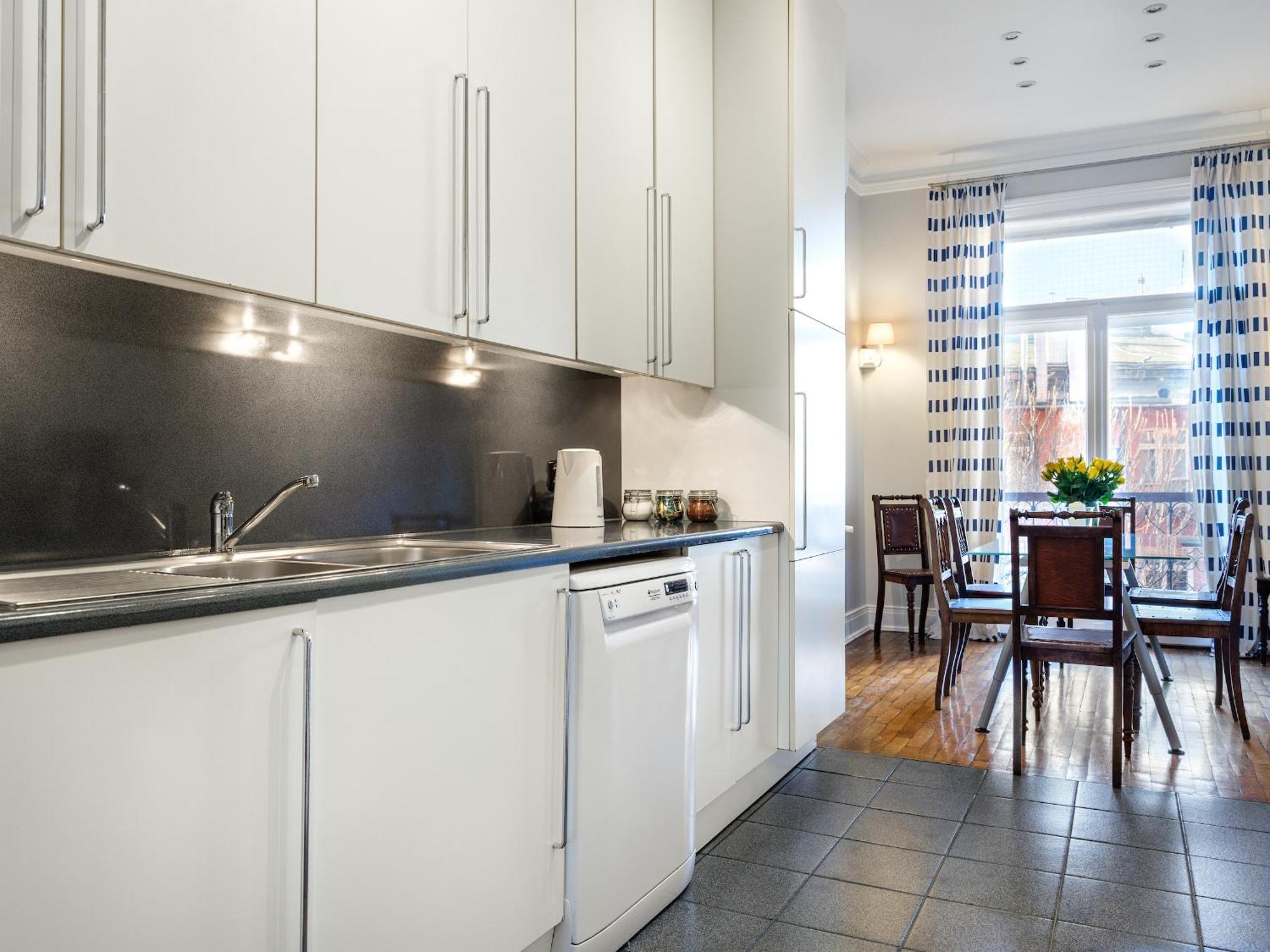 קרקוב Tyzenhauz Apartments Podwale Street מראה חיצוני תמונה